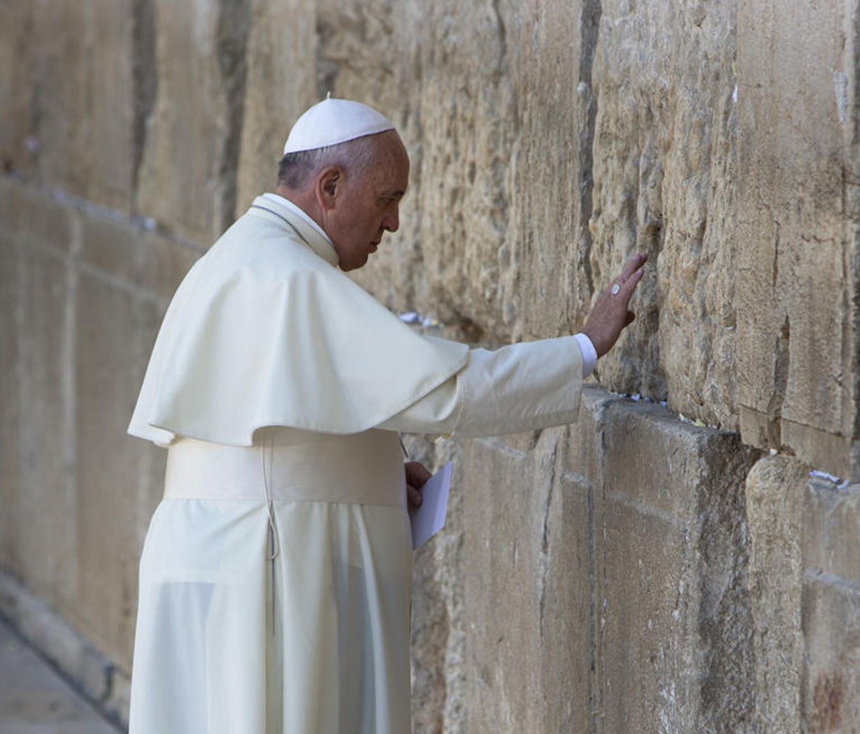 Pope-Francis-Western-Wall.jpg